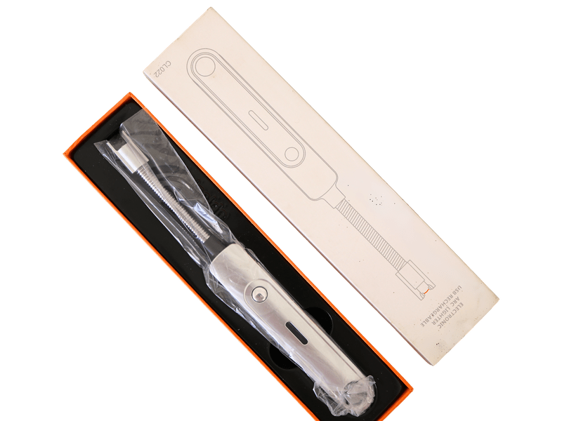 Briquet rechargeable à arc électrique couleur gris anthracite