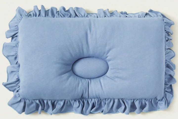 COZY PIXIES - Oreiller bébé plissé bleu dentelle  DAKAR DIALY