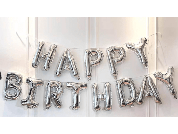 Ballon décoratif avec design de lettre moderne pour la fête d'anniversaire