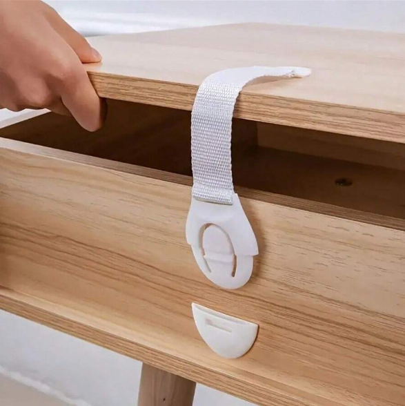 Lot de 10 Verrous de Sécurité Enfant pour Tiroirs & Placards
