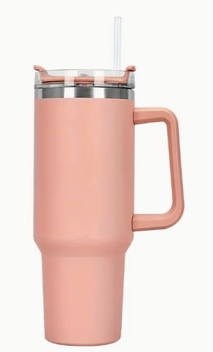 Gobelet Isolant Réutilisable en Acier Inoxydable – Style Stanley Cup rose Dakar Dialy