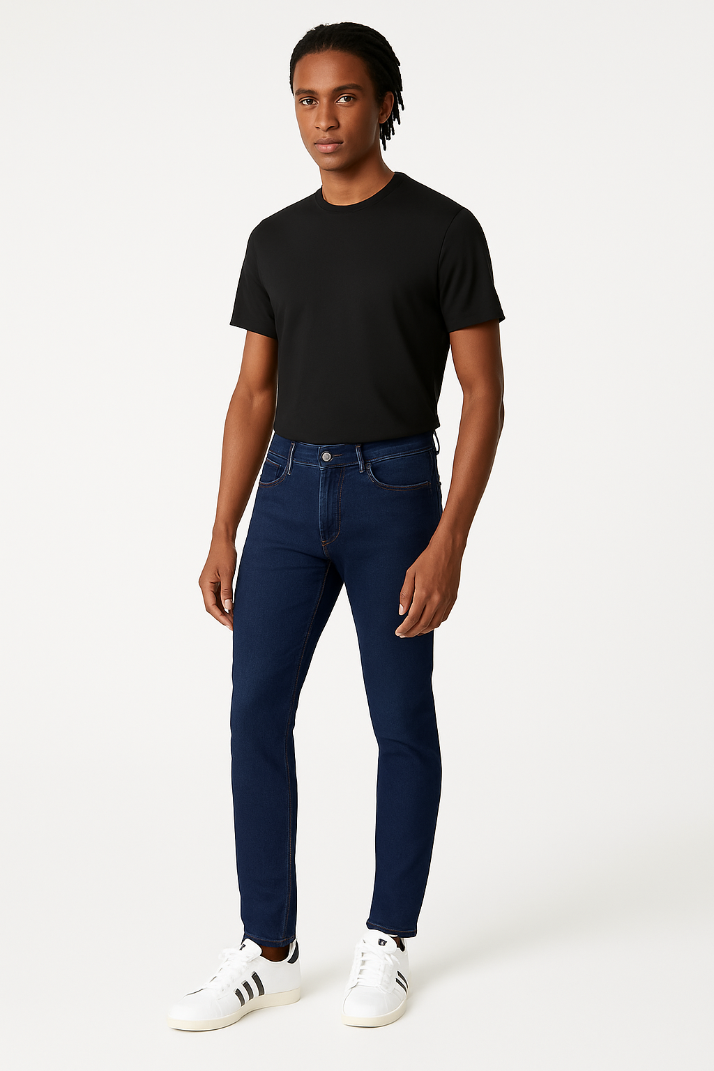 Jean bleu foncé KZ taille 31, disponible sur Dialy à Dakar.