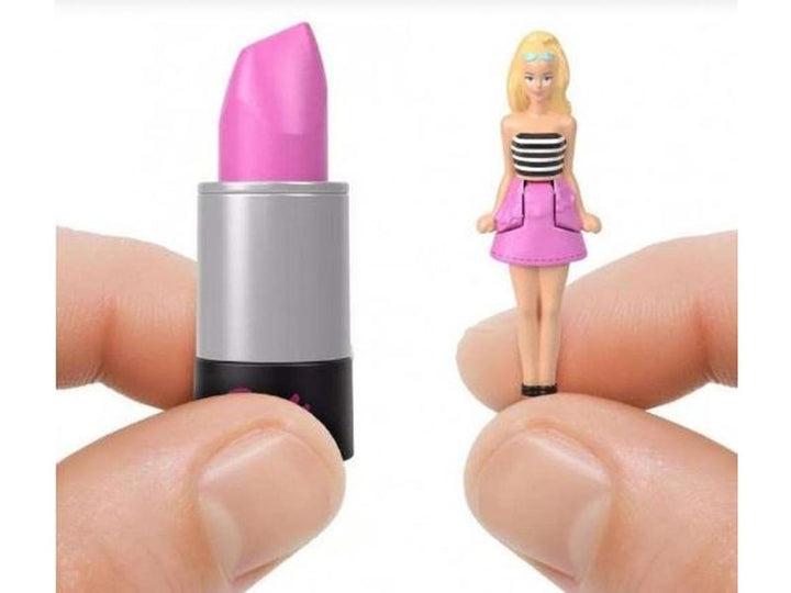 Mini Barbie Rouge à Lèvres – Poupée Intégrée dans Coffret Compact