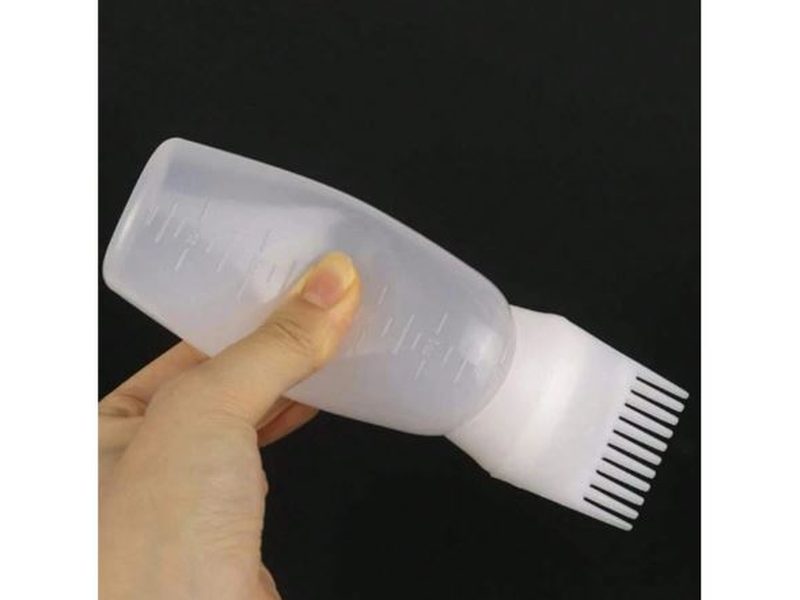 Pot de coloration et de soin des cheveux avec peigne et échelle, blanc