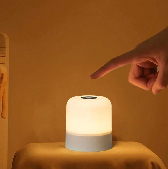 Veilleuse de Chevet USB Gradable avec Télécommande – 3 Couleurs Dakar Dialy