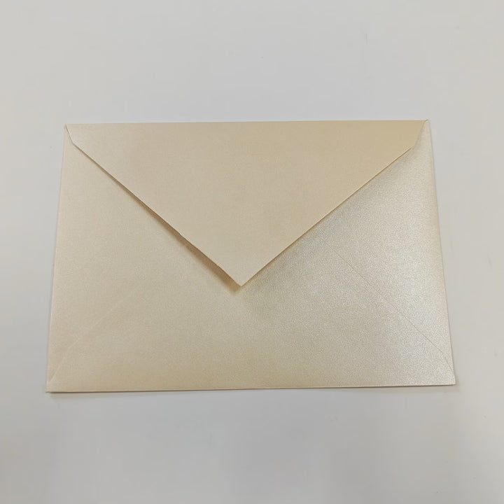 Lot de 50 Enveloppes Élégantes Champagne Scintillantes – 12,7 x 17,78 cm