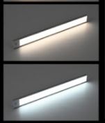 Barre de led ampoule 30 cm, avec accroche adhésive