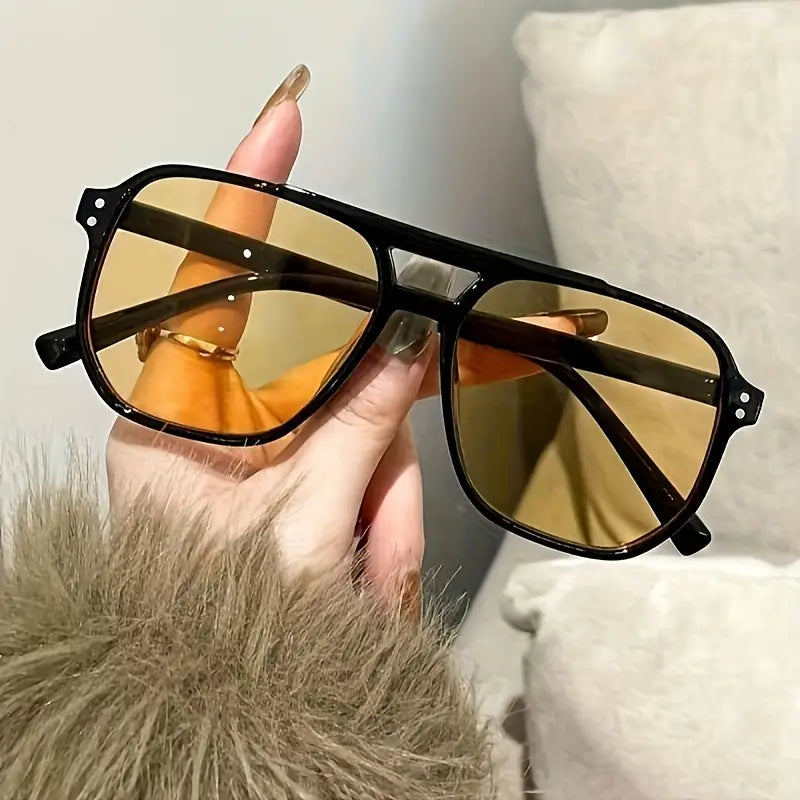 Lunettes de Soleil Carrées Légères pour Femme – Verres en Polycarbonate