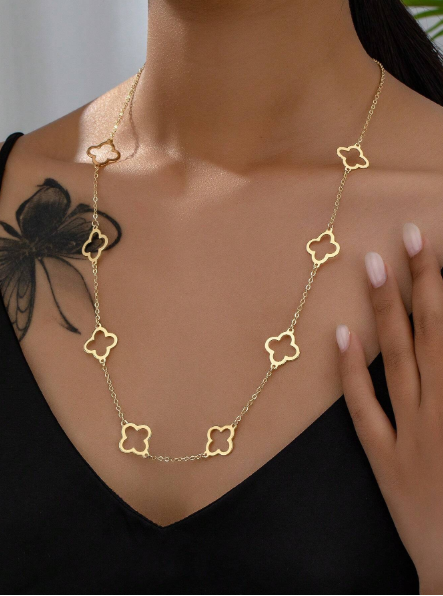 Collier long trèfle doré femme