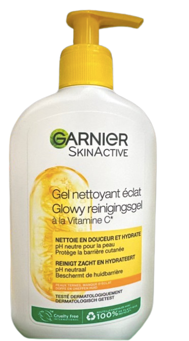 GARNIER - Crème Nettoyante Éclaircissante à la Vitamine C - 250 ml