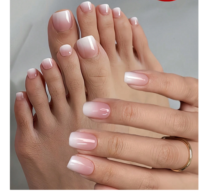 Ongles Press-On femme – Dégradé rose style French