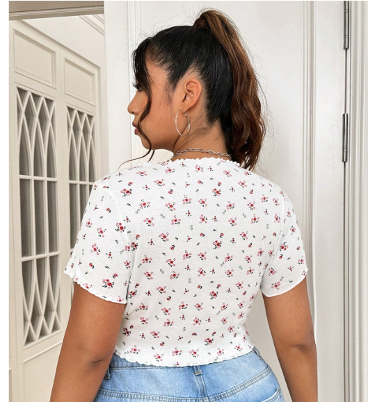 Solflare Tee-shirt court à imprimé floral ditsy avec bordure de laitue - Taille XL