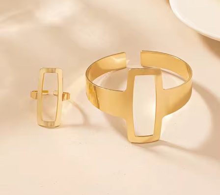 Ensemble bijoux bracelet, bague et boucles Dakar Dialy