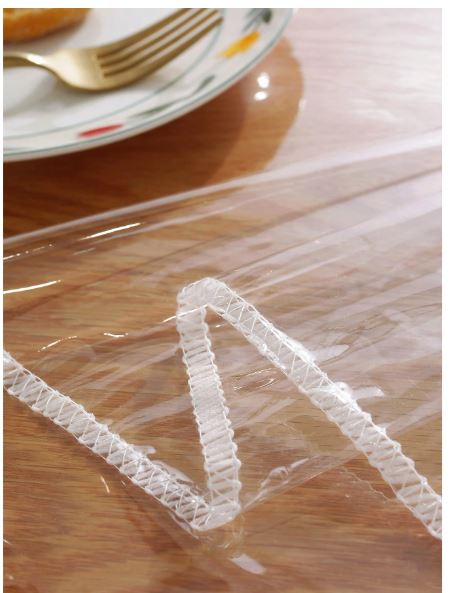 Nappe rectangulaire transparente en PVC – Imperméable, design moderne Dialy - Dakar 