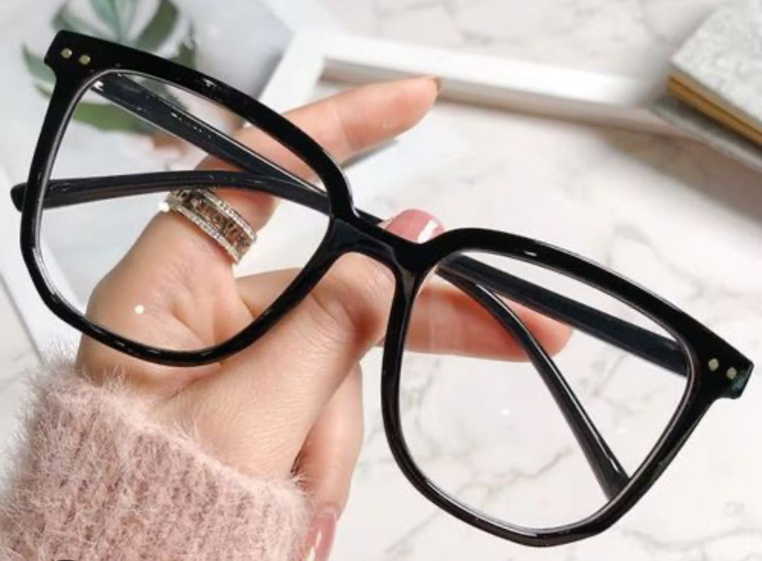 paire de lunettes de vue de style de rue transparentes