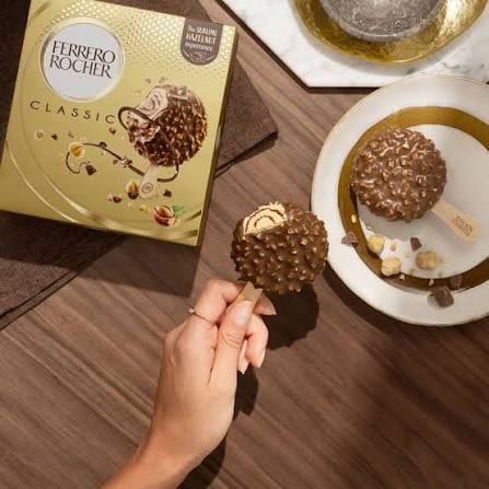 Ferrero Rocher - Bâtonnets de Glace Classic – L'Expérience Sublime Noisette – 4 × 70 ml