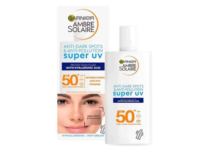 Fluide anti-taches et anti-pollution SPF50+ Super UV Garnier Ambre Solaire. Disponible en 60 min à Dakar sur Dialy.







